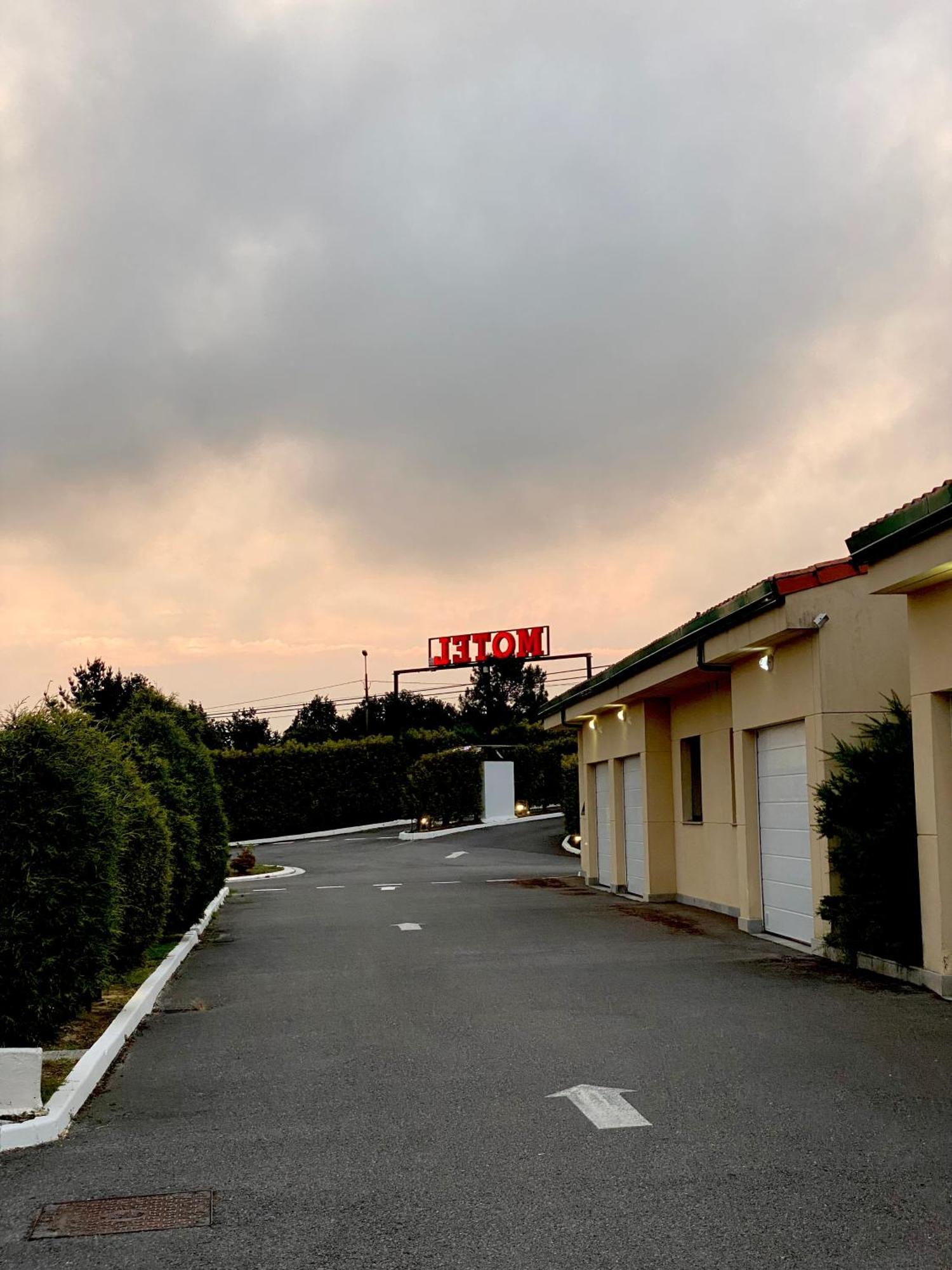 Motel Montecarlo Lugo Exterior photo